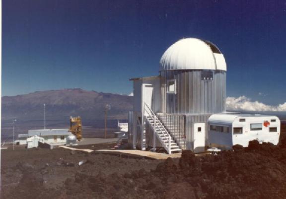 An image of Mauna Loa Observatory.
